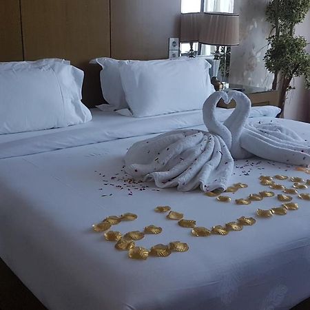 برازافيل Edmond Hotel المظهر الخارجي الصورة