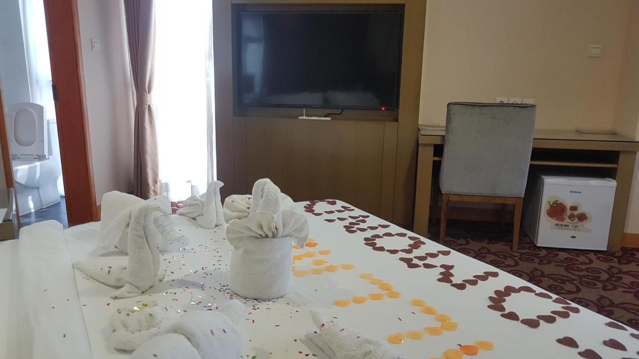 برازافيل Edmond Hotel المظهر الخارجي الصورة