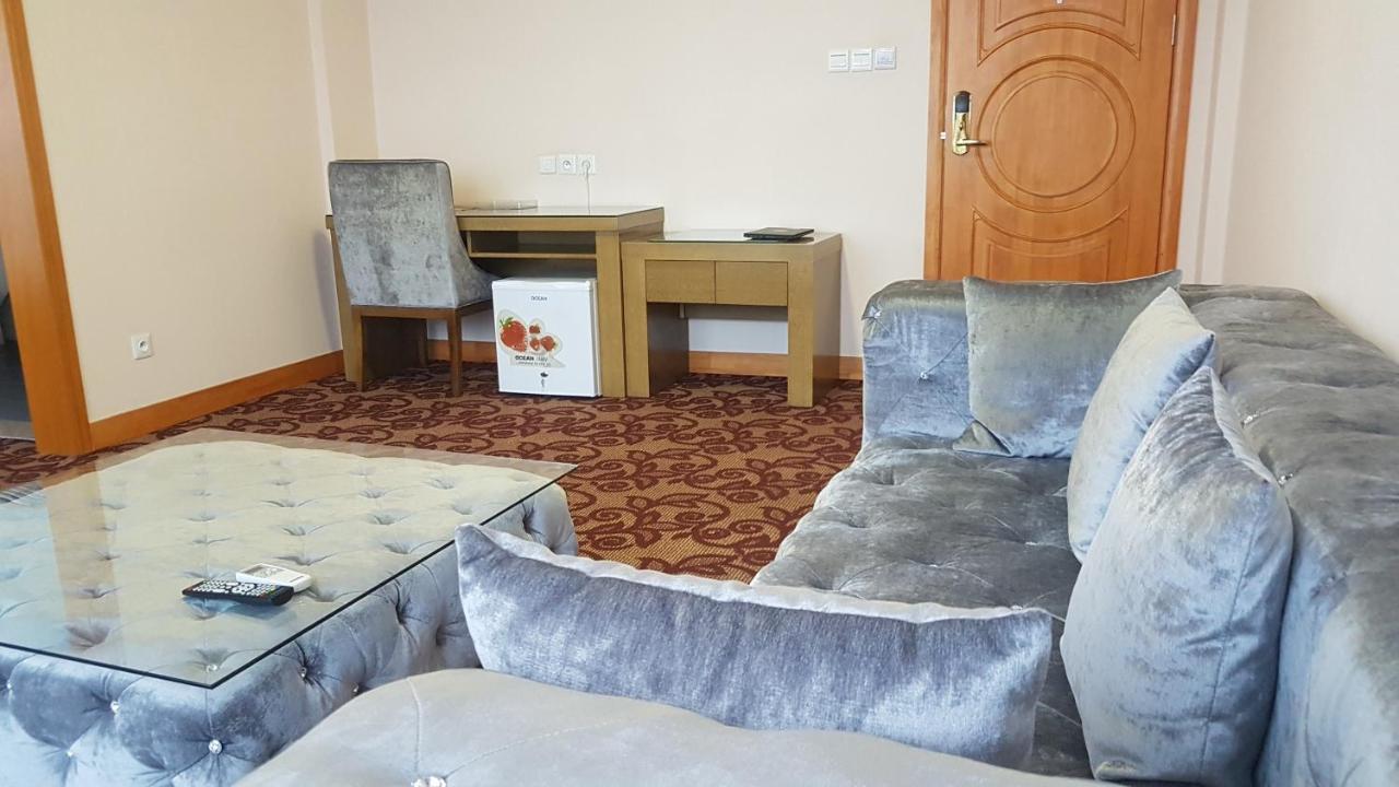 برازافيل Edmond Hotel المظهر الخارجي الصورة